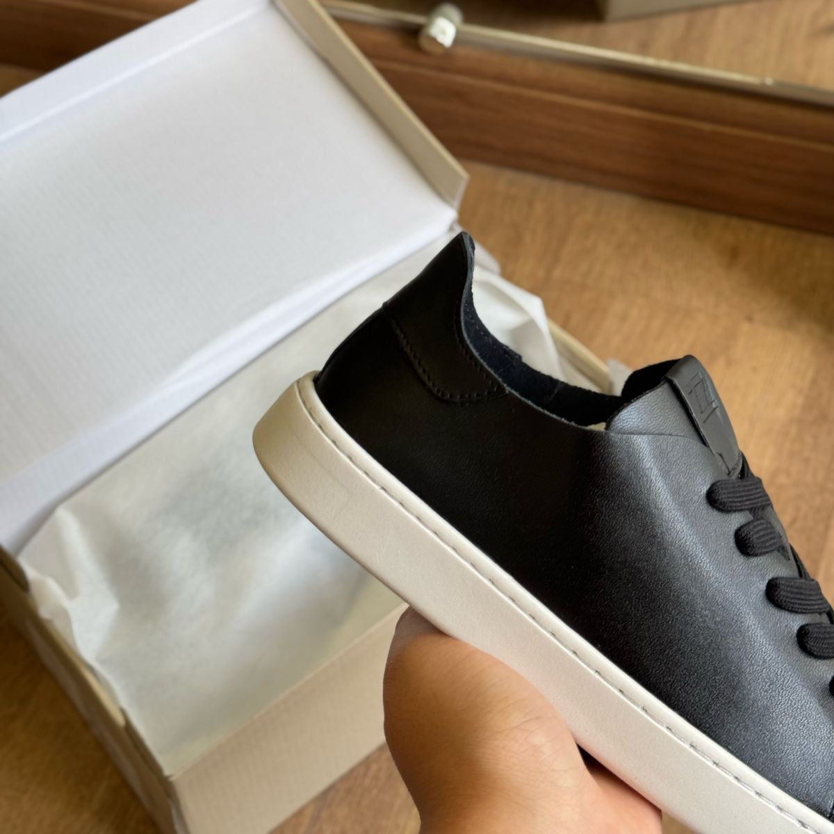 Tênis Arezzo Couro Casual A124030002