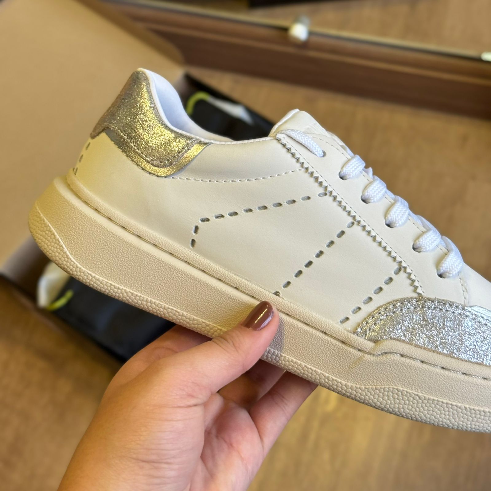 Tênis Santa Lolla Pontilhado 094A.55A4