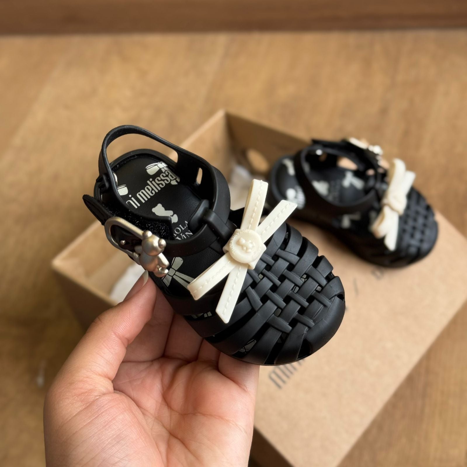 Sandália Mini Melissa Possession Baby 37852
